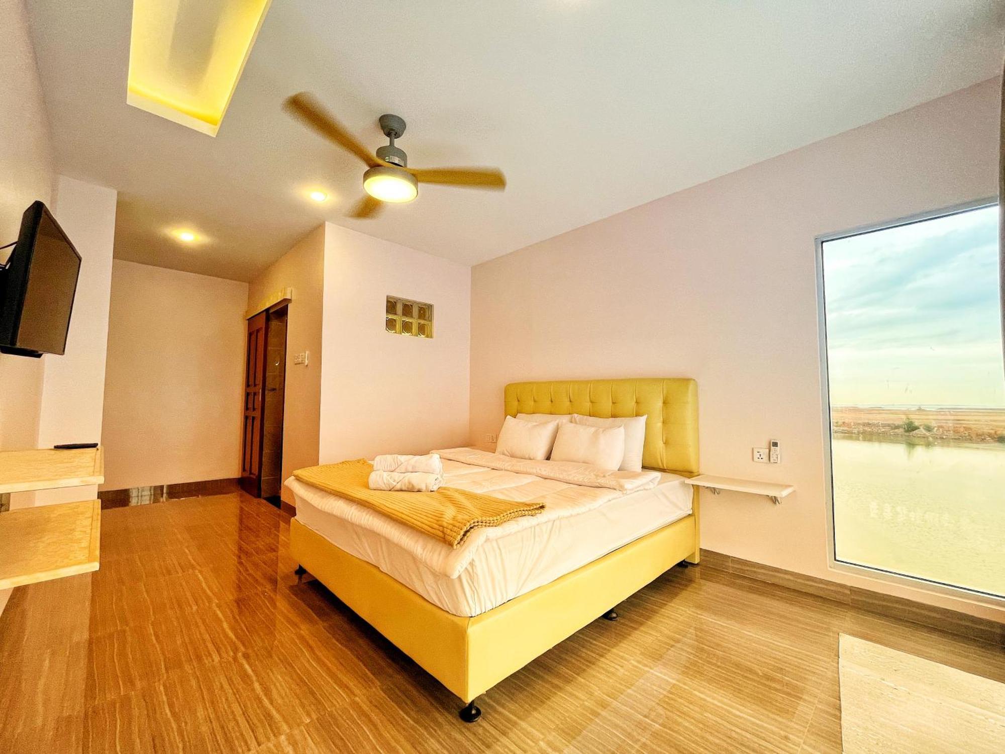 Canoe And Fishing , Free Pickup Villa Batam ห้อง รูปภาพ